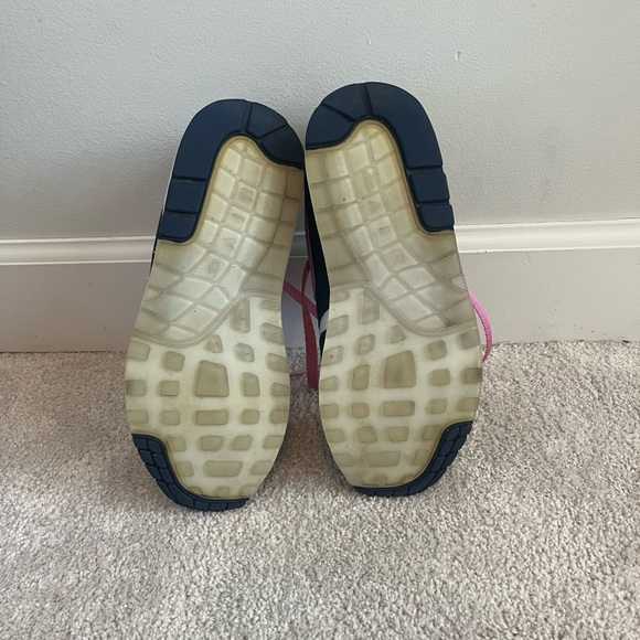 Woman’s Nike shoes - Picture 7 of 7